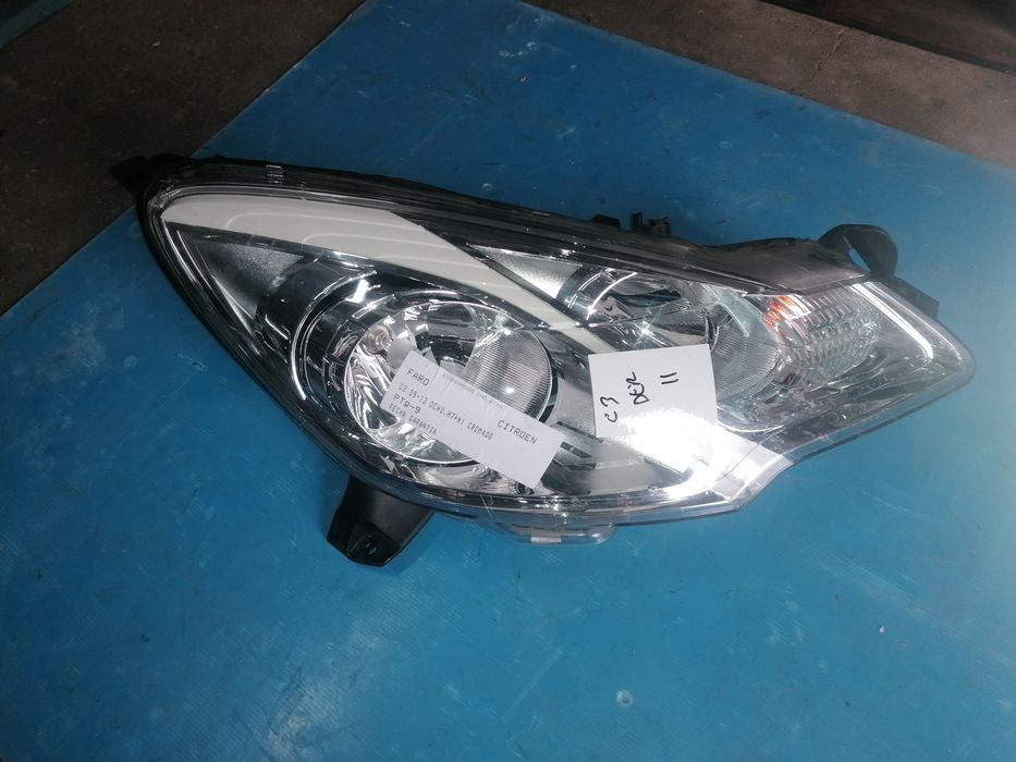 Farol ou óptica Citroën c3 2009 a 2013 lado direito