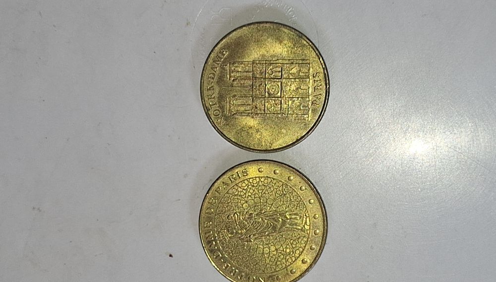 Medalhas da coleção nacional francesa de Notre Dame  2000