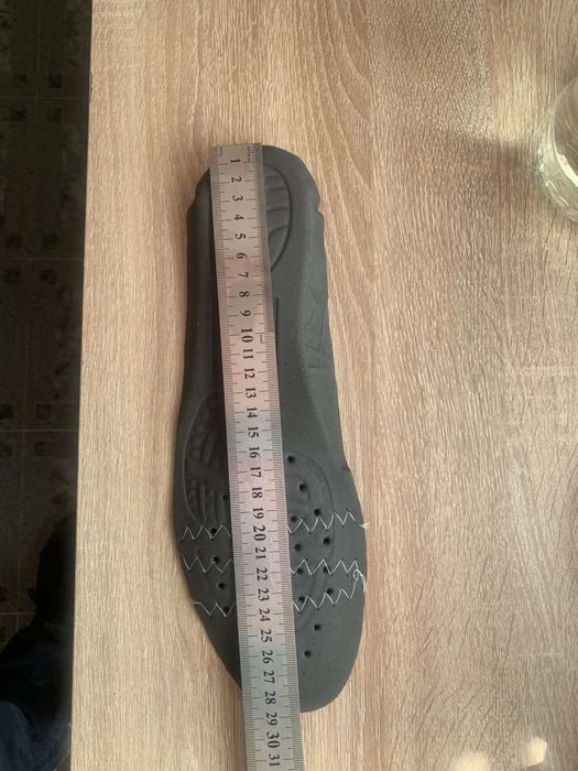 ЗАХИСНЕ робоче взуття GENUINE