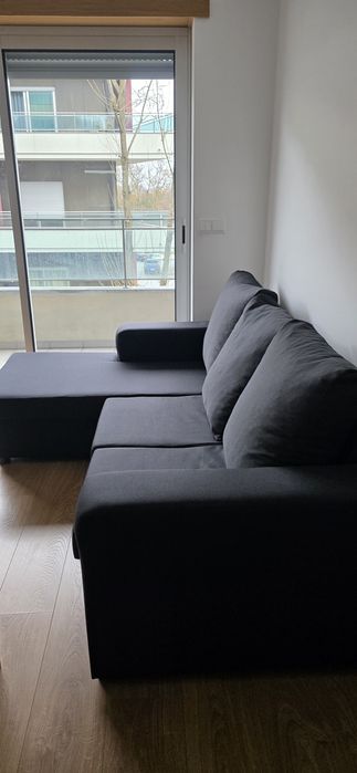 Sofá com chaise long