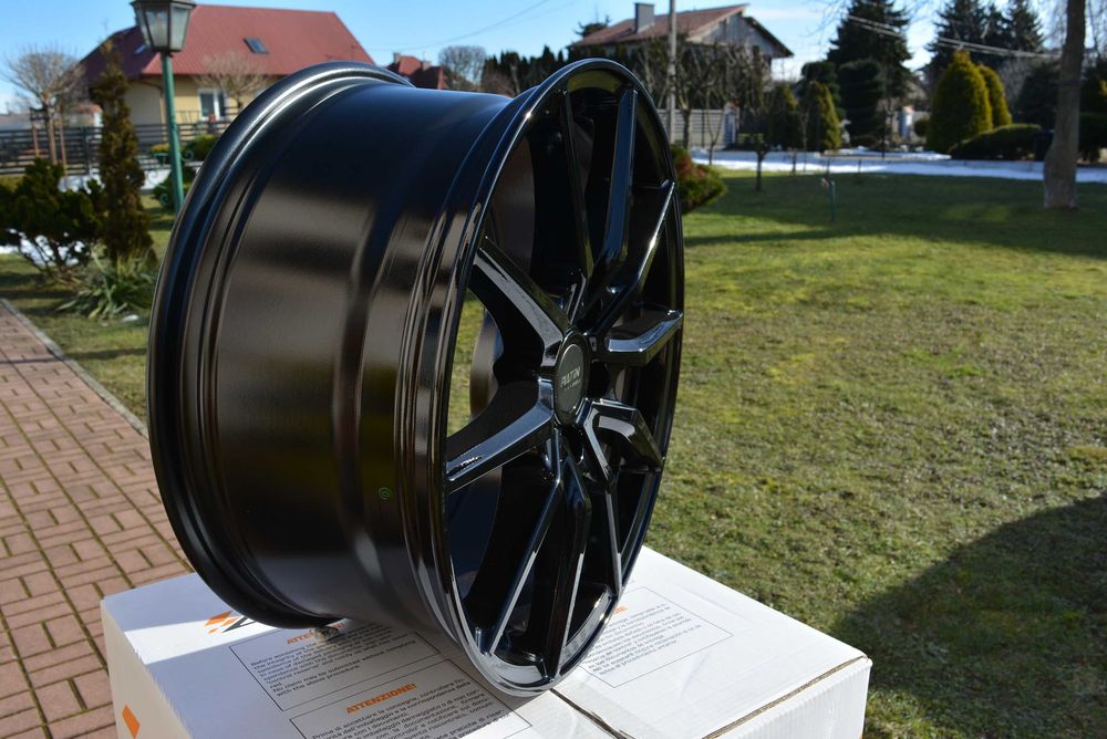 Felgi 18" 5x112 8J ET39 Audi Seat Skoda Volkswagen Nowe #483