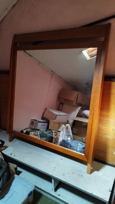 Comoda com espelho em madeira maciça decerejeira