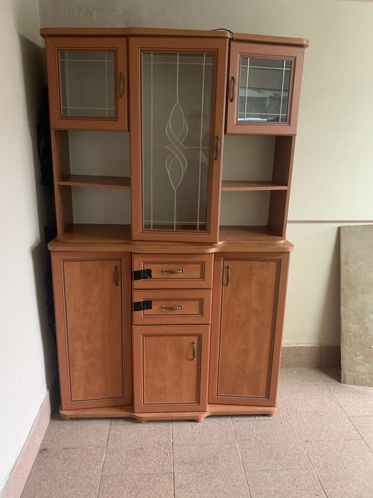 Witryna, kredens z podswietleniem