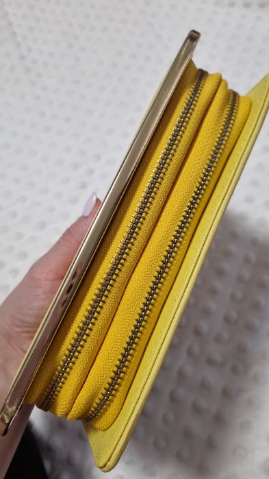 Жіночий гаманець