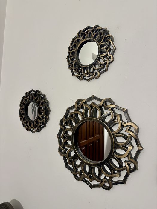 Trio de espelhos decorarivos
