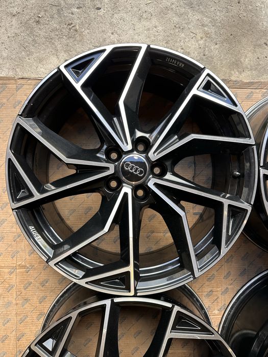 Диски.    Audi. 5/112.   R19.      Germany