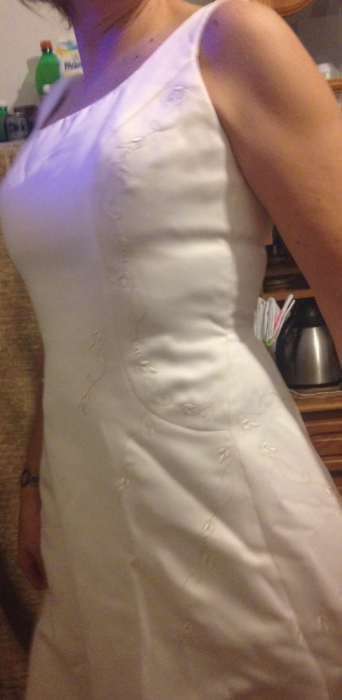 Vestido de noiva Pronoivas com possibilidade de alterações e ofertas