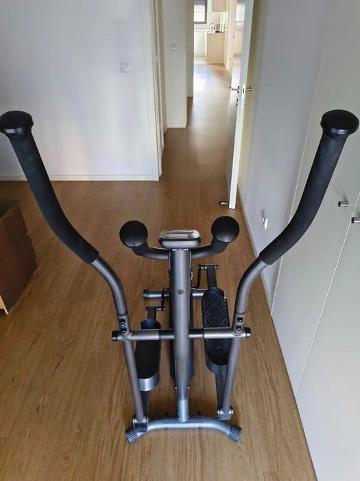 Fantástica Bicicleta Elíptica Domyos 100