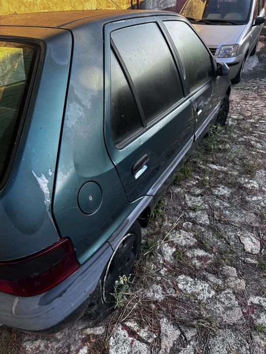 Carro Citroen Saxo