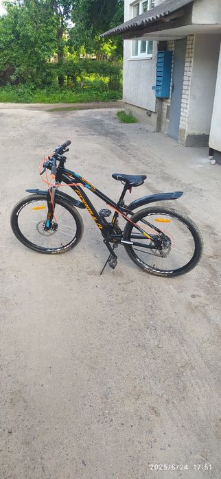 Продається велосипед 13" підлітковий