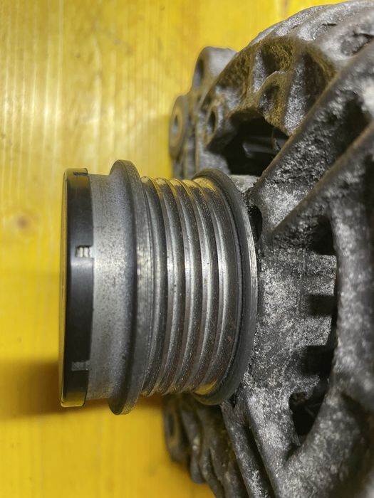 Audi A4 B6 130cv alternador