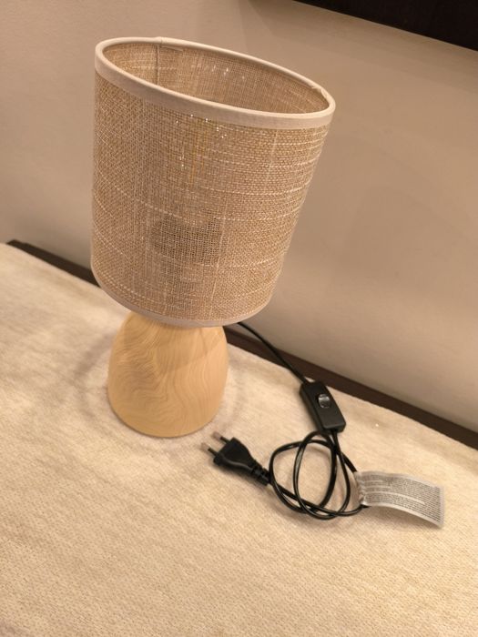 Vendo Candeeiro Novo como novo lâmpada incluída