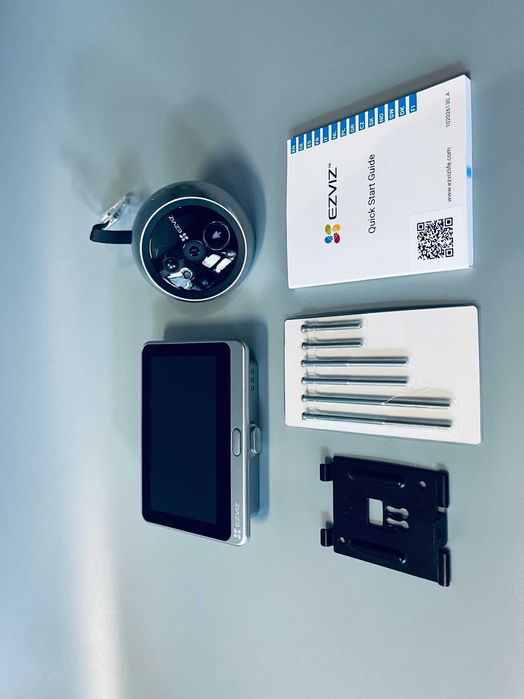 Wizjer elektroniczny do drzwi EZVIZ CS-DP1C z kamerą na podczerwień