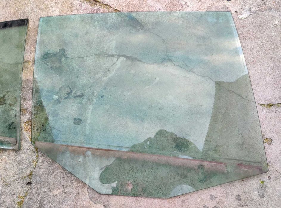 Vidros Laterais para VW Golf V - modelo 5 portas