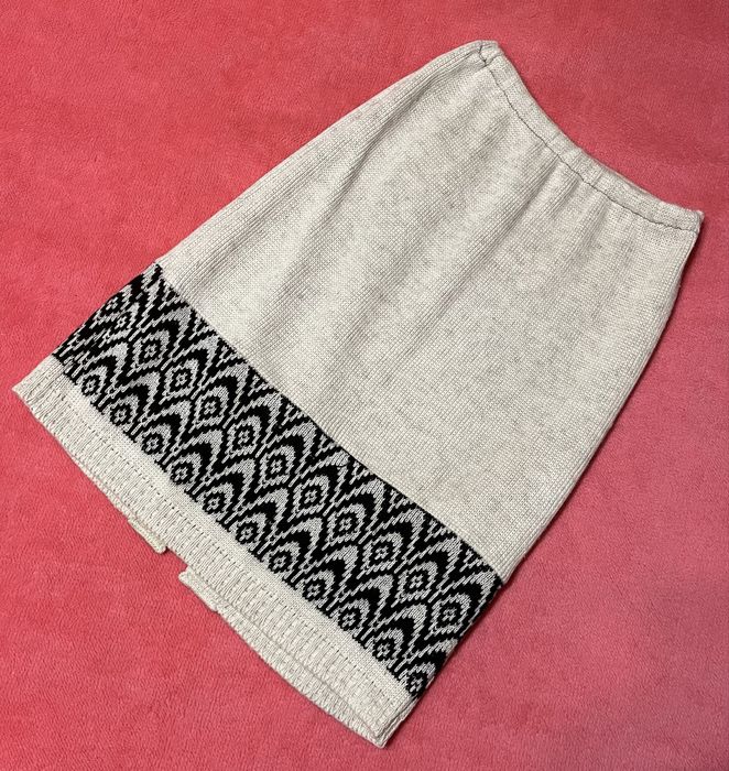 Теплая вязаная юбка белая