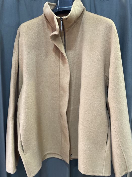 Casaco Calvin Klein de lã camel tamanho 40 novo com etiqueta