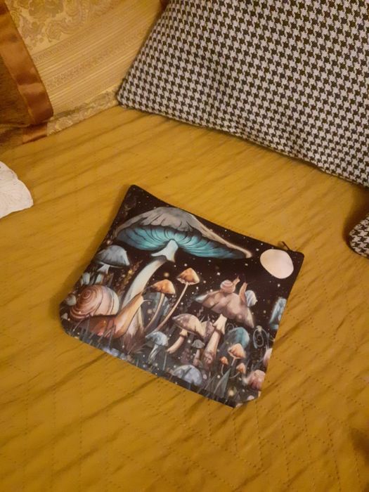 NOWA Słodka kosmetyczka 22x12cm psychodeliczna