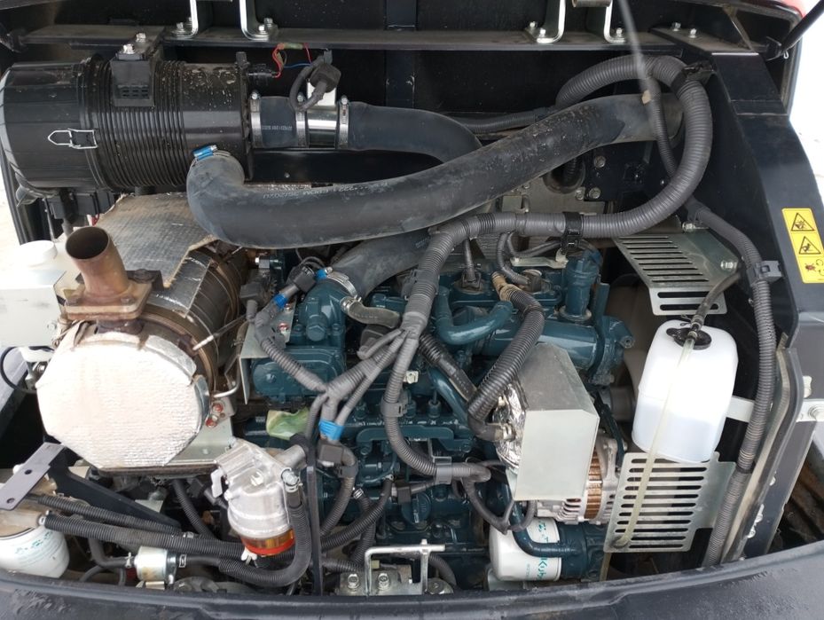 Ładowarka kubota R070, ładowarka kołowa kubota, 1600 mth