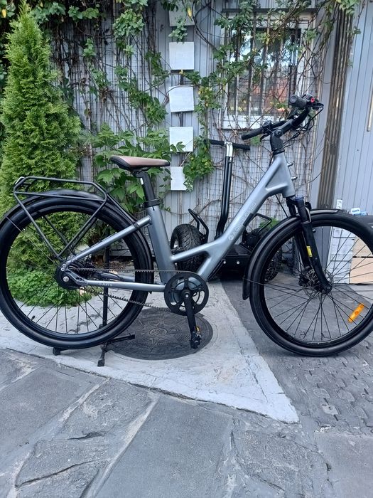 Електровелосипед на ремні Oasis Germany с зарядним пристріем 2024