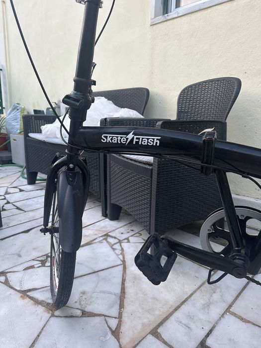 Bicicleta Dobrável SkateFlash – Compacta, prática para cidade