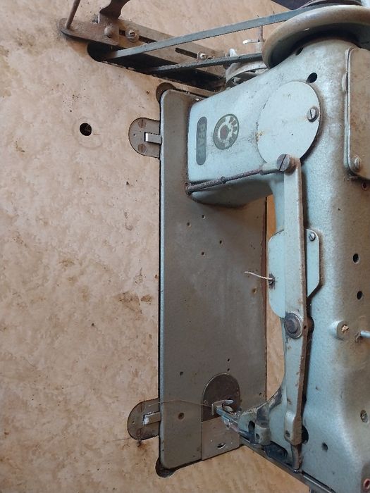 Máquina de costura PFAFF 
Valor negociável, mais informações mensagem