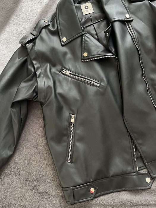 Класична подовжена шкіряна куртка-косуха