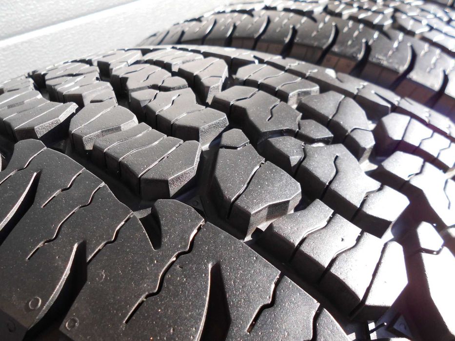 4x opony wielosezonowe BFGOODRICH TRAIL-TERRAIN T/A 235/65R17 108T 23r