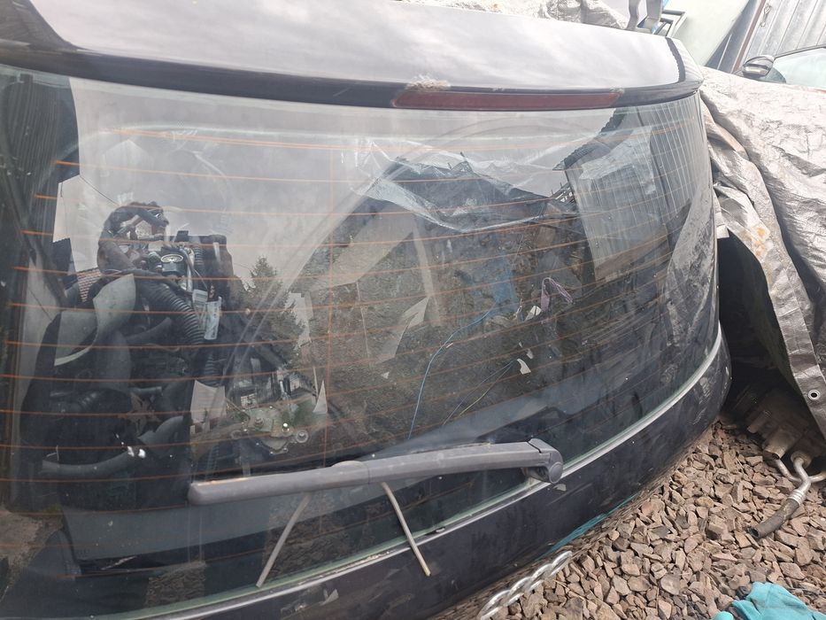 Audi a4 b7 kombi szyba tył przyciemniane
