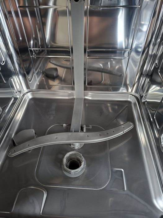 Maquina loiça encastre Hisense