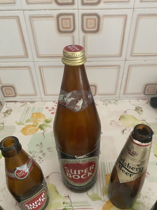 Garrafas cerveja anos 90