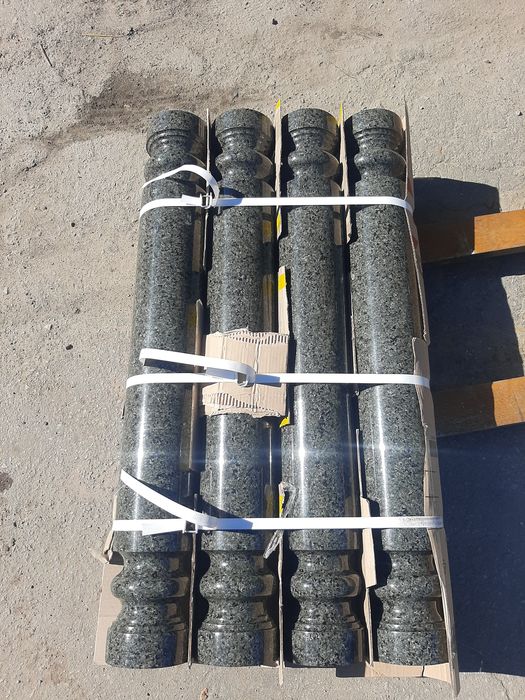 Вази гранітні кути лампадкі балясіни шари від виробника з камня