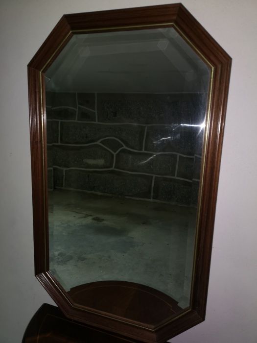 Móvel de entrada aparador porta telefone.