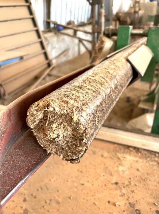 Вугілля брикети пелети надійне паливо для зими