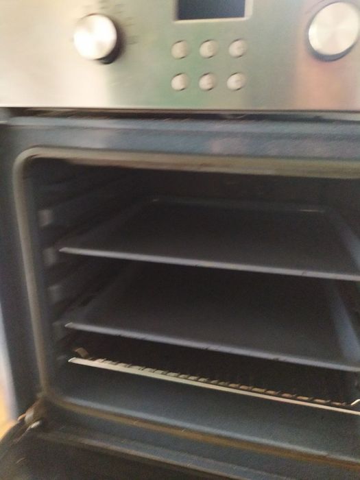 Духовка конвекционная