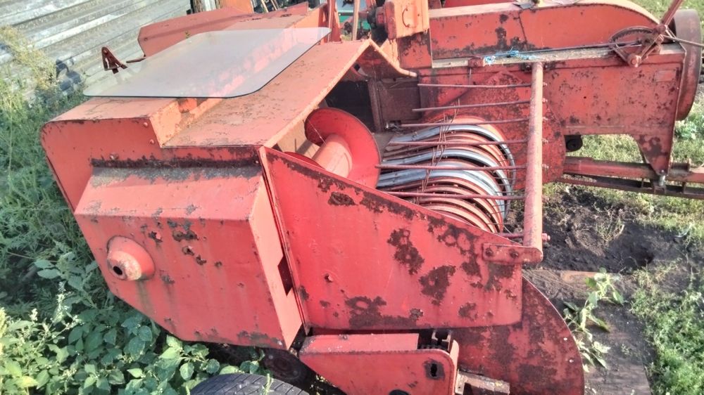 Продам прессподборщик