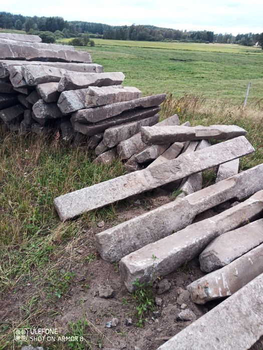 Sprzedam podkłady, faszyna,słupki ogrodzeniowe betonowe