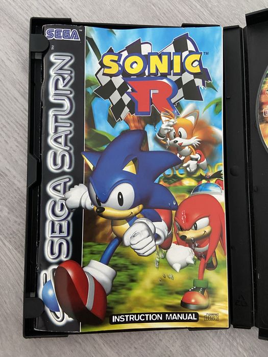 Sonic R (Sega Saturn) em caixa completa