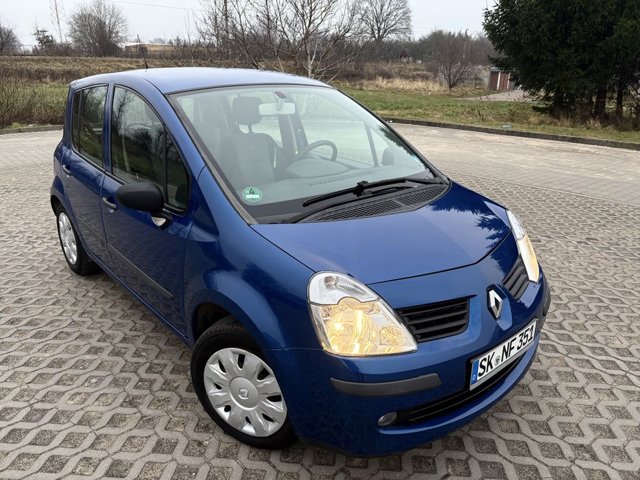 Lift 2008r 133.000 Przebieg Srodek bardzo ładny