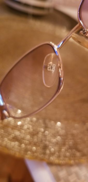 Givenchy очки женские