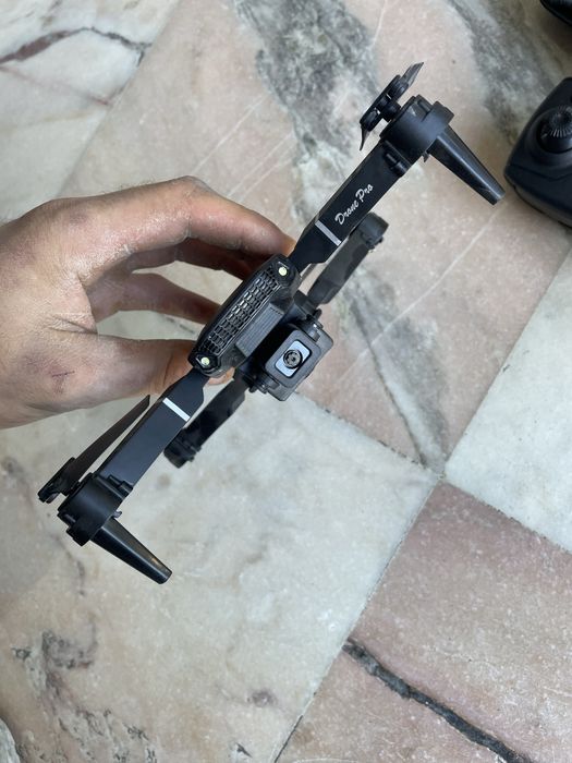 Vendo drone pro com mala e comando