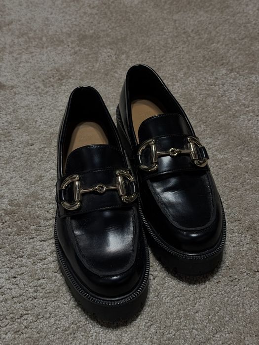 Нові лофери, від HM