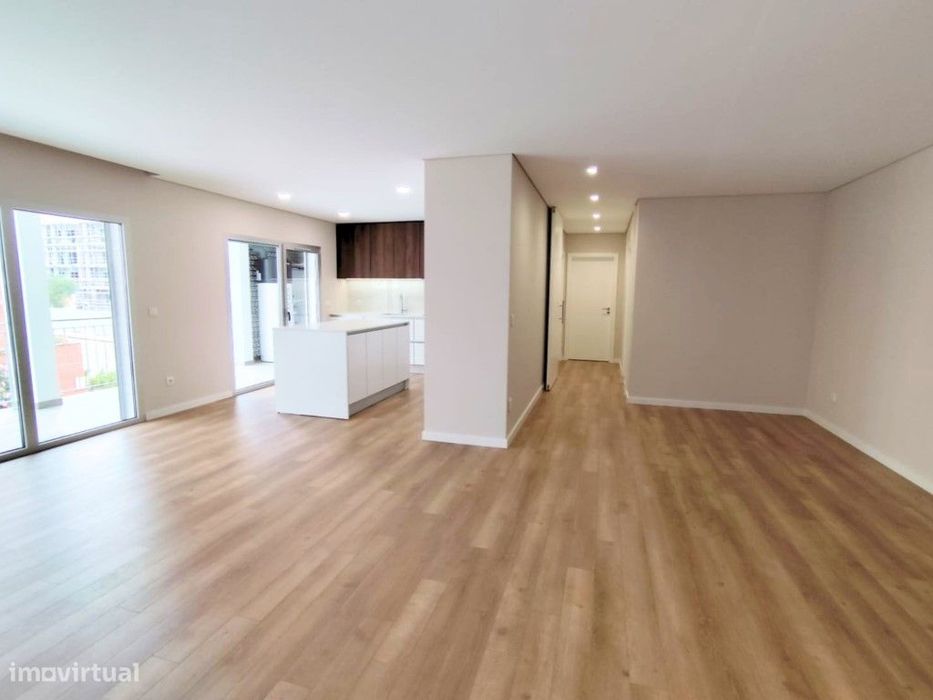 Apartamento de Sonho em Construção - Garanta Já o Seu!
