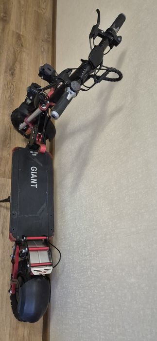 Продам. Електро САМОКАТ GIANT Outlander mII pro 26Ah 1600w