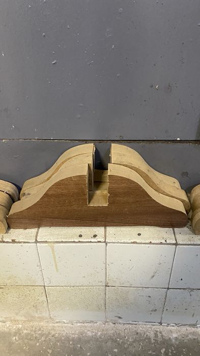 Підставки для зразків дверей в магазин