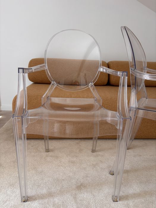 2 Cadeiras Kartell Louis Ghost originais (Philippe Starck)