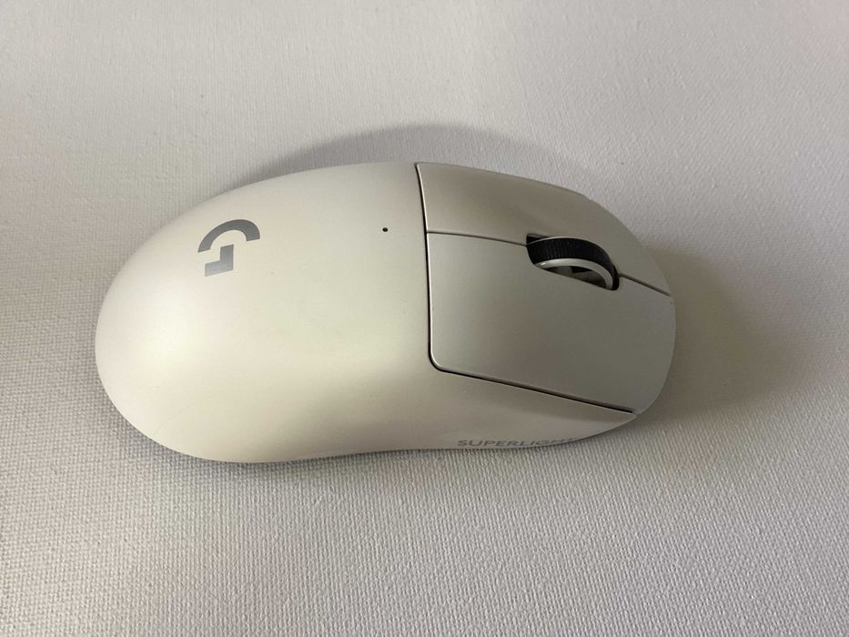 Logitech PRO X Superlight myszka