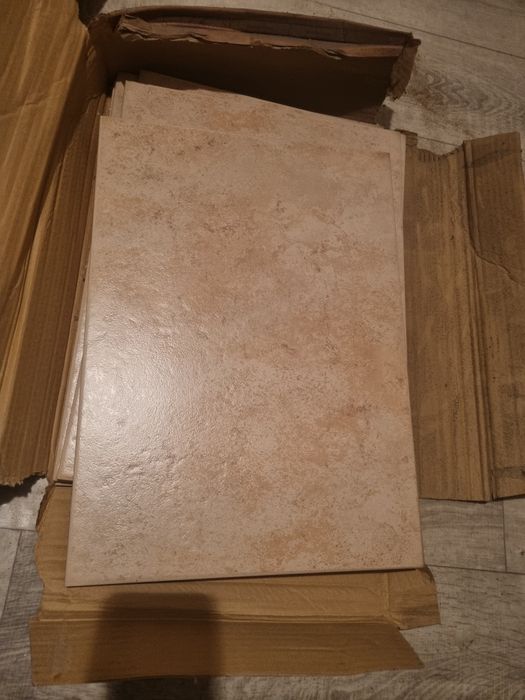 Płytki ścienne ceramiczne podłogowe