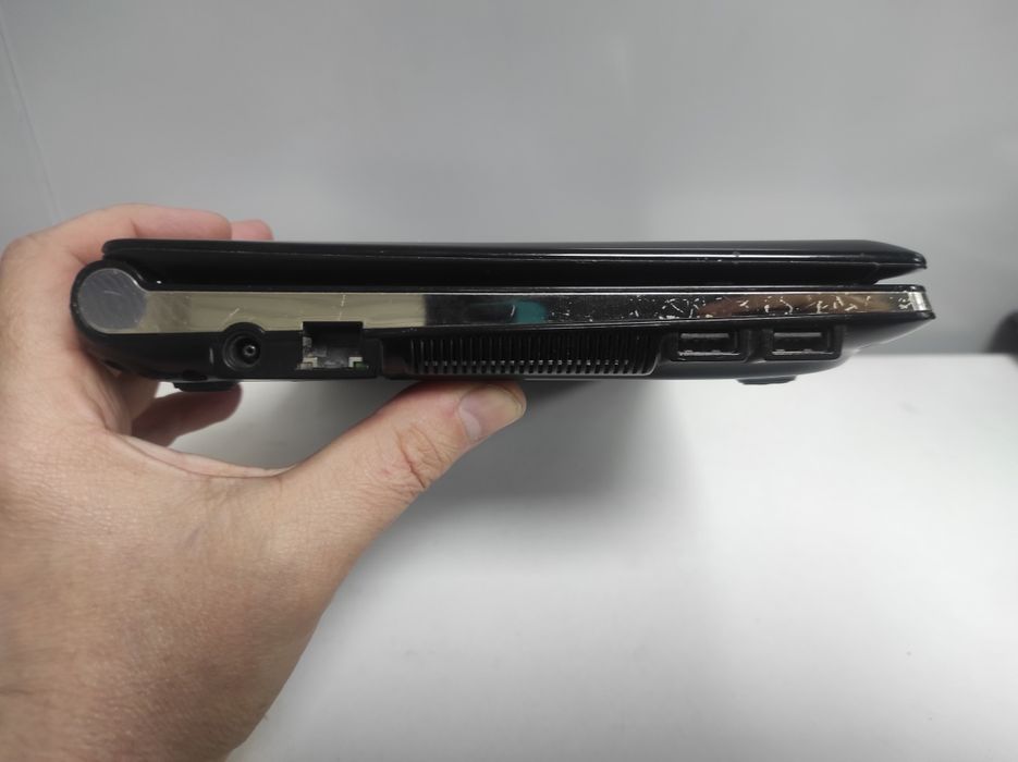 Нетбук Samsung NC10