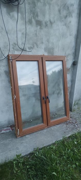 Okna plastikowe 130x145 dwuskrzydłowe