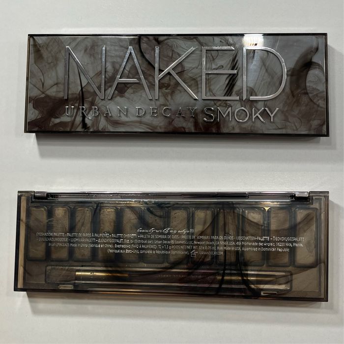 оригінальна палетка тіней Urban Decay Naked Smoky Eyeshadow Palette
